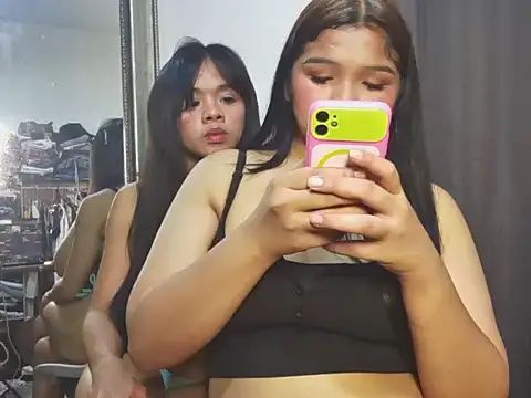 AsianPinayBigBusty webcam