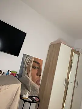 April_Purr webcam