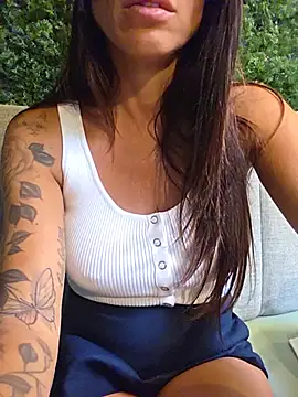 sexy7883 webcam