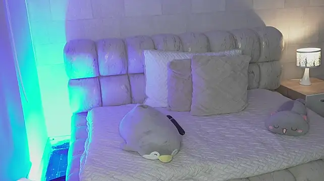 Alanna-Rosse webcam