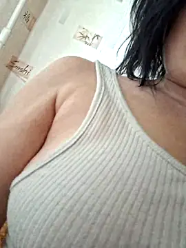AllexaLi webcam