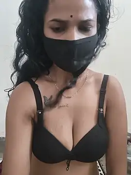 Miss_Liara01 webcam