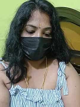 Tamil_Mithra webcam