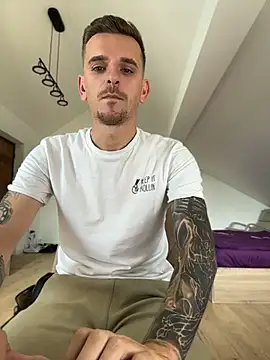 Huge_cock22cm webcam