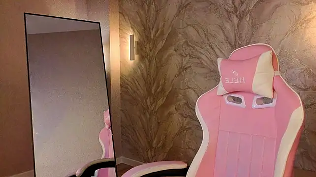 black_cat webcam