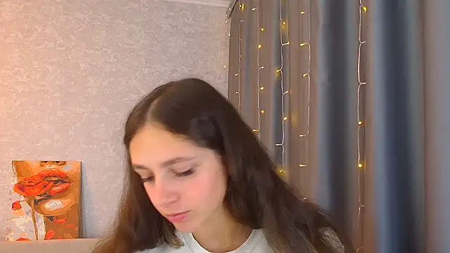 Current still of KissMeJulia