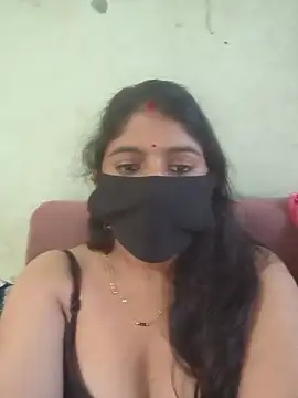 Funcouple0069 webcam