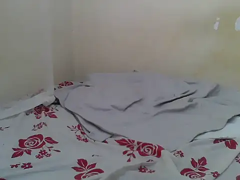 Coco_bloom webcam