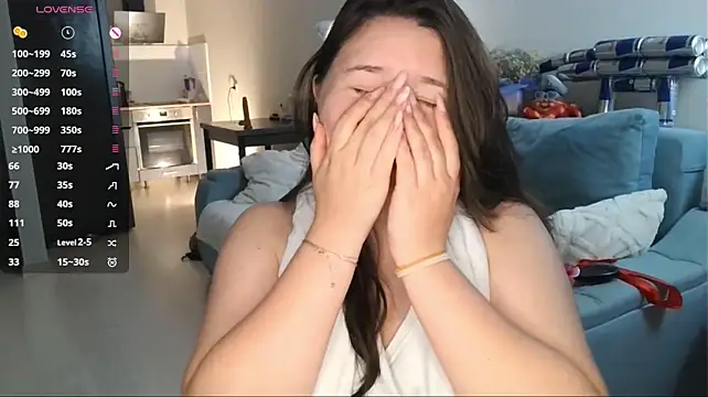 WhitneySimon webcam