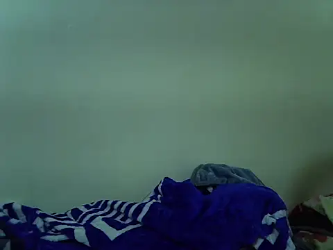 zippy_mae webcam