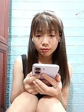 AmyLinee01 webcam