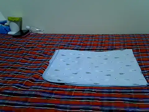 creamypetite webcam