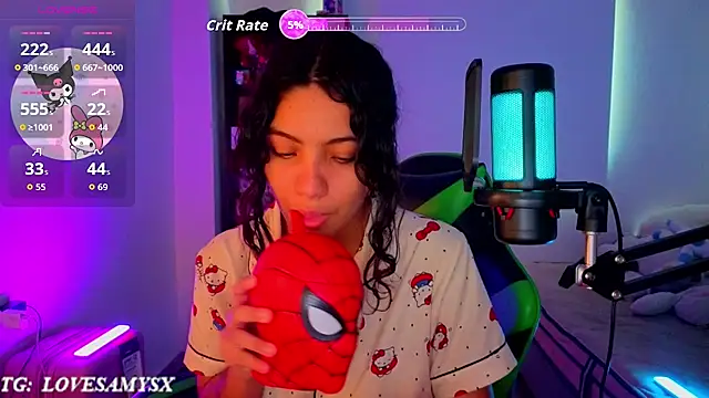Lovelyamyy webcam