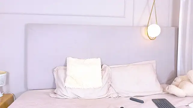 JosselynBrown live cam room