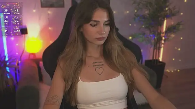Blue__Berry__ live cam on StripChat