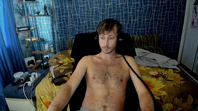 CuteBoy228 live cam on StripChat