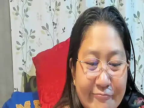 CHUBBY_ANGEL09 webcam