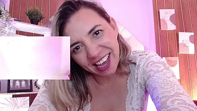 milfsecret69 live cam on StripChat