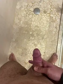 JovencitoCalient live cam on StripChat
