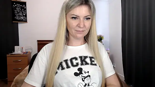 ParadiseAlina live cam on StripChat