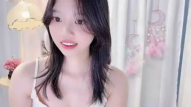 Yanys521 live cam on StripChat