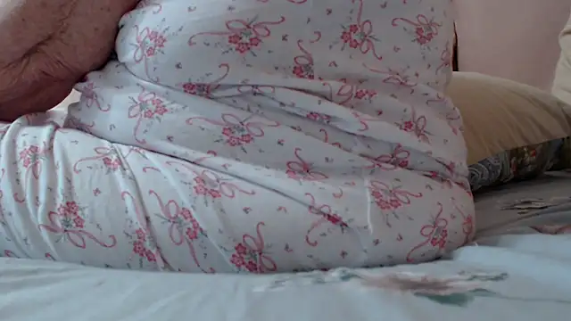 Anabelldestiny live cam on StripChat