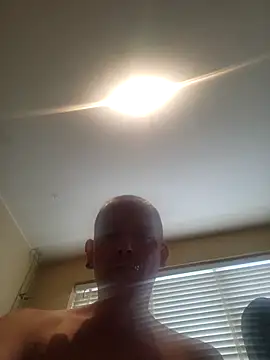 piercingpik live cam on StripChat