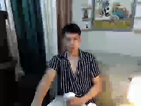 xshyboyx live cam on StripChat