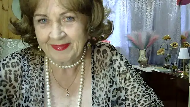 Emma52610 webcam
