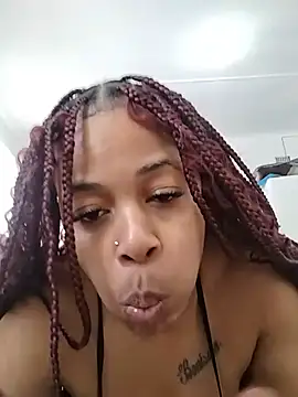 ClitorisBoobs live webcam