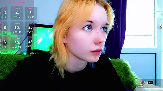 Kiara_Age live now