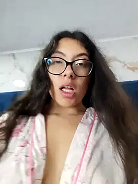 Olivia_Collinns1 webcam