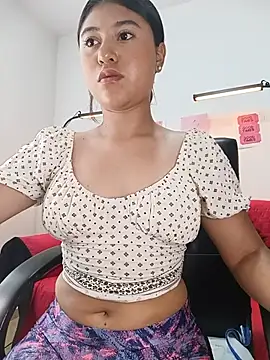 cloy_baby__ live sex cam
