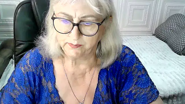 LolkaAlyss webcam