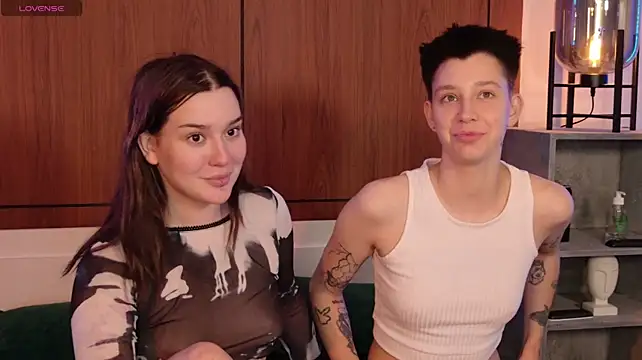 Candy_and_kiss live webcam