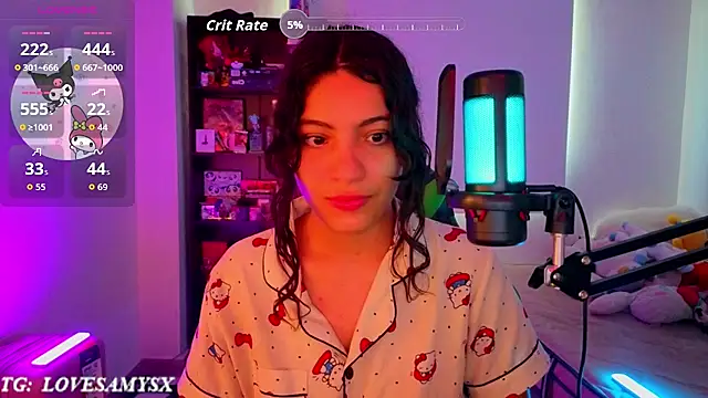 Lovelyamyy webcam