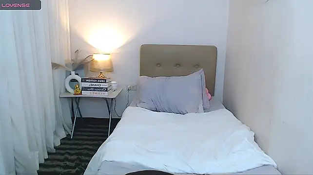 scarlet_smith7 webcam
