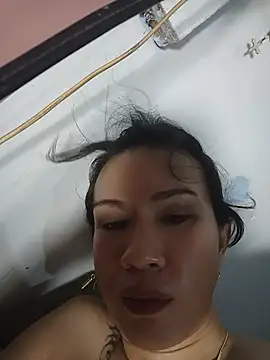 Model: manilafoxts
