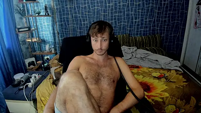 CuteBoy228 live cam on StripChat