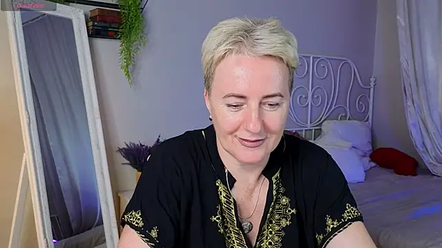 Nika_Smit webcam