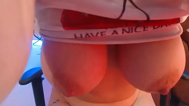 zoe_lynch77 webcam