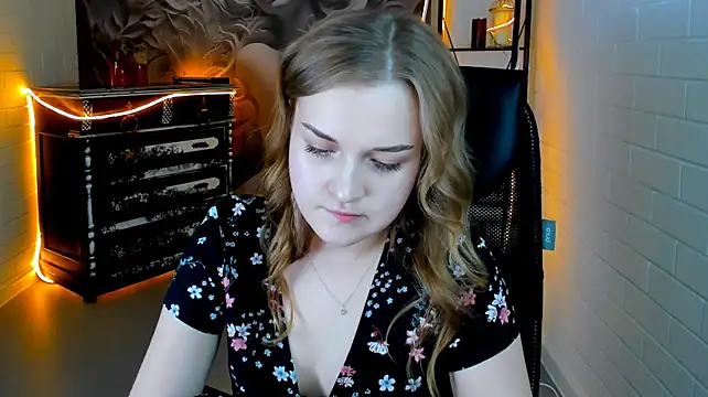 LissaTelor webcam