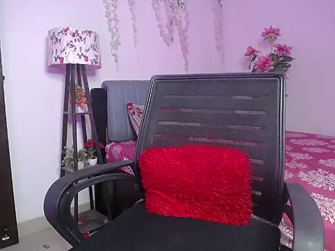 Love_Sundari webcam