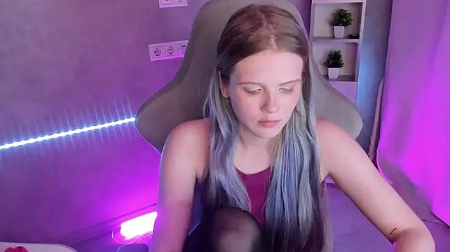Alisa_Allison webcam