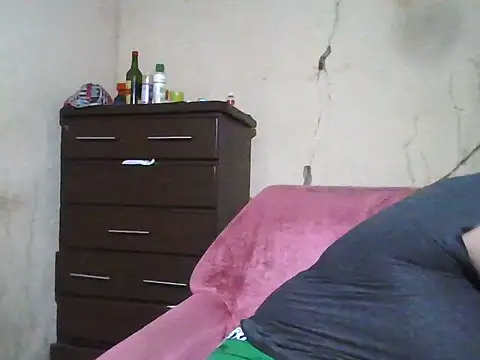 sexybigboobz live cam on StripChat