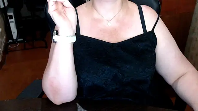 AlisaHot55 webcam