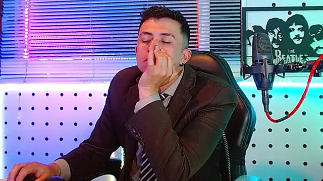 Godofcumxxx webcam