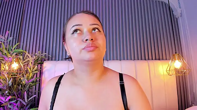 AnaisClark webcam