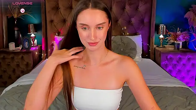 ToriSonn live cam on StripChat