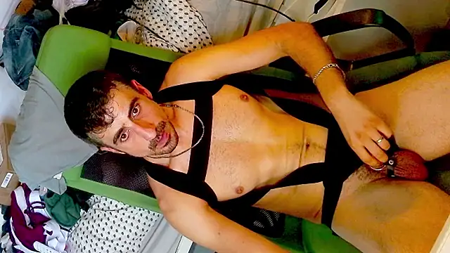 kike_11@xh live cam on StripChat